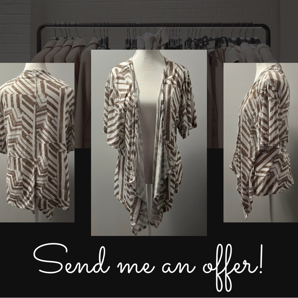 Woman’s Brown and White Short Sleeve Cardigan